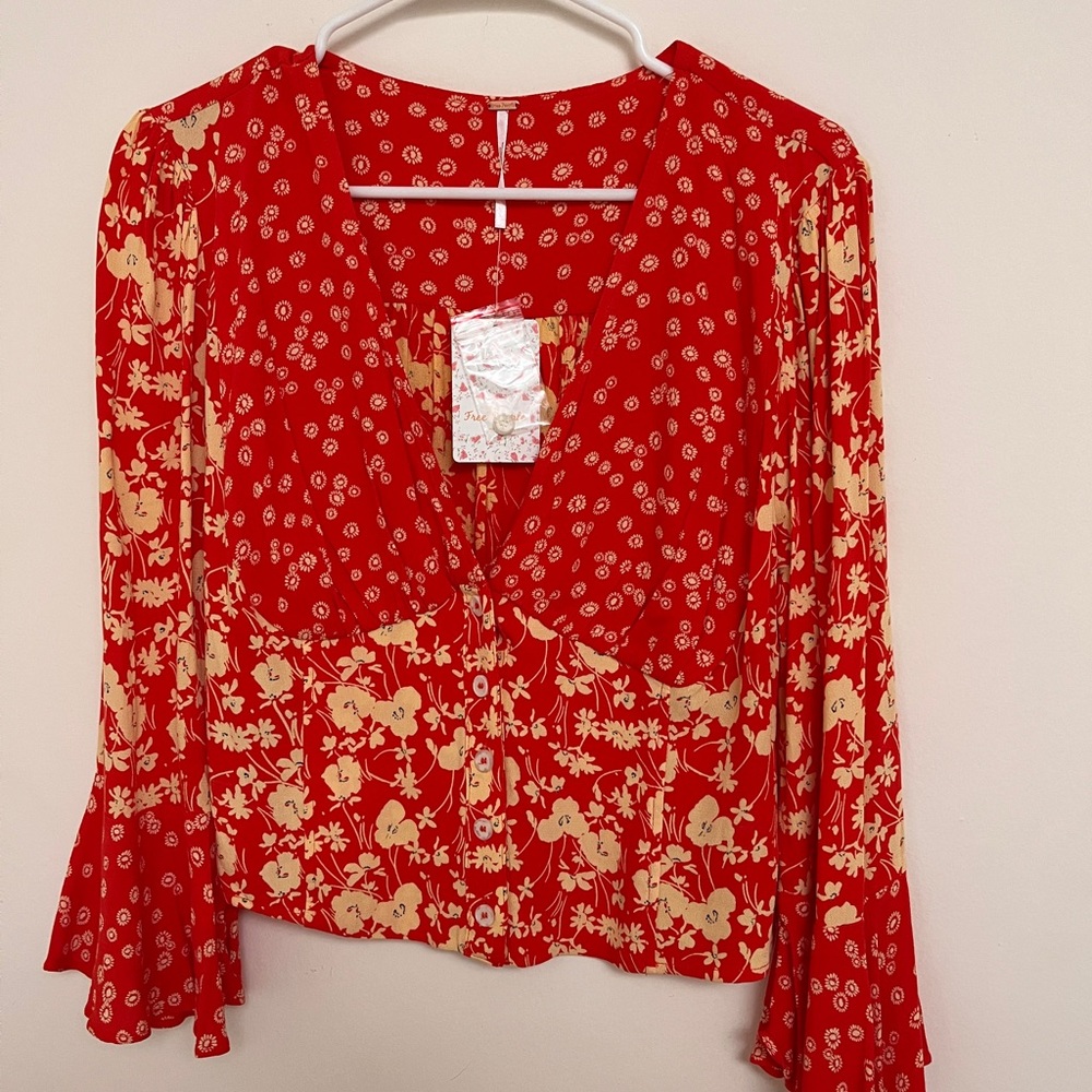 NWT Free People Red V-Neck Fitted Bodice Top, Medium